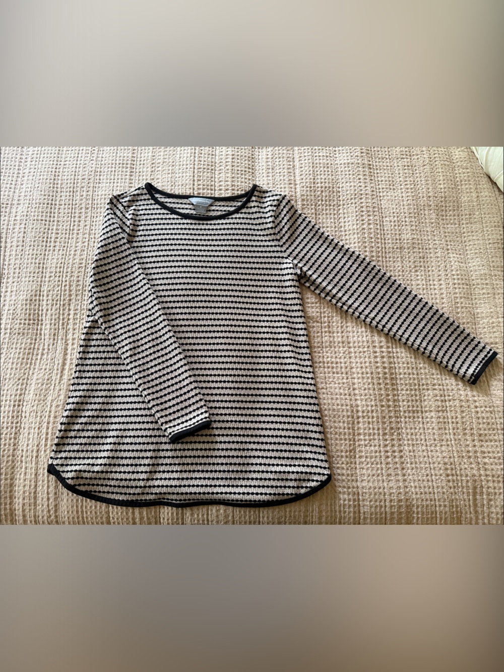 Liz Claiborne Black and Cream Striped Long Sleeve Top